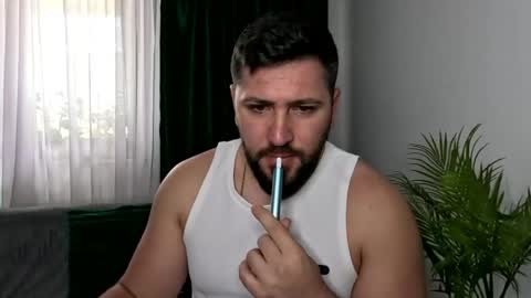 Snapshot of gold_alpha_boy chatting on 05-10-26, 12:54 gold_alpha_boy online show from 05-10-26, 12:54