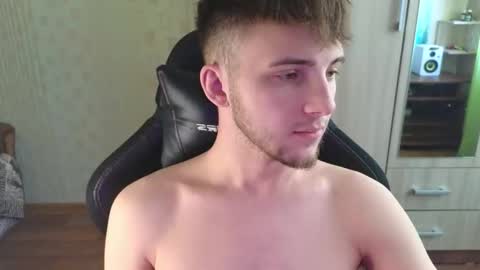 Snapshot of golden_boyyy21 chatting on 03-22-26, 09:13 Golden boyyy21 online show from 03-22-26, 09:13