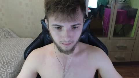 Snapshot of golden_boyyy21 chatting on 04-13-26, 05:07 Golden boyyy21 online show from 04-13-26, 05:07