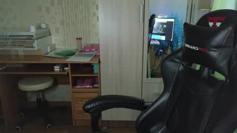 Golden boyyy21 online show from 06-30-26, 04:19