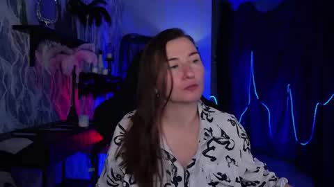 Gloria online show from 06-21-26, 07:11