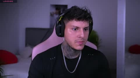 goldenatlasx online show from 04-20-26, 09:27