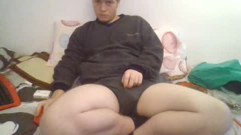 goldenboy207 online show from 12-18-25, 01:28