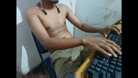 Snapshot of goldengodzilla69 chatting on 09-24-25, 07:33 goldengodzilla69 online show from 09-24-25, 07:33