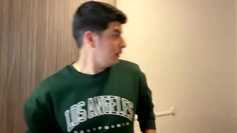 goldenknight33 online show from 10-29-25, 04:42