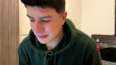 goldenknight33 online show from 11-05-25, 03:56