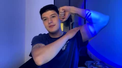 goldenknight33 online show from 11-20-25, 03:34