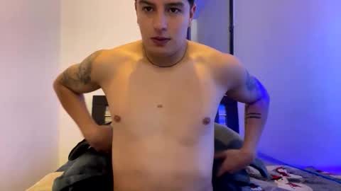 goldenknight33 online show from 11-26-25, 04:30