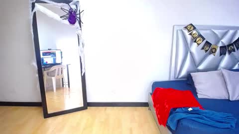 goldenn_ass1 online show from 10-30-25, 02:46