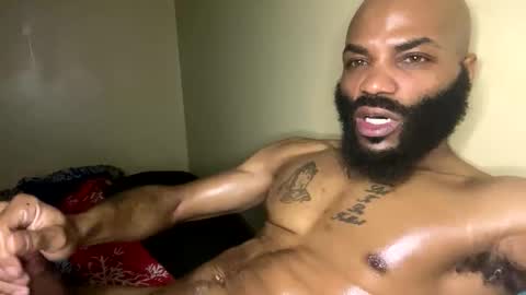 Snapshot of goldmouth_85 chatting on 02-21-26, 04:08 Goldmouth 85 online show from 02-21-26, 04:08