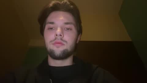 Snapshot of goldroutine chatting on 01-18-26, 08:23 Vlad online show from 01-18-26, 08:23