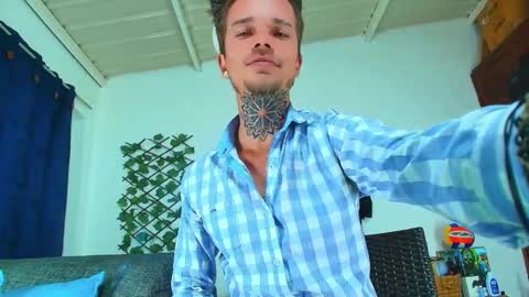 Snapshot of goldy_loyal99 chatting on 09-13-25, 04:23 Goldy Loyal93 online show from 09-13-25, 04:23