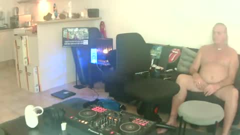goldyguy011 online show from 06-22-26, 11:35