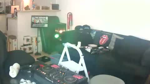 goldyguy011 online show from 07-22-26, 07:11
