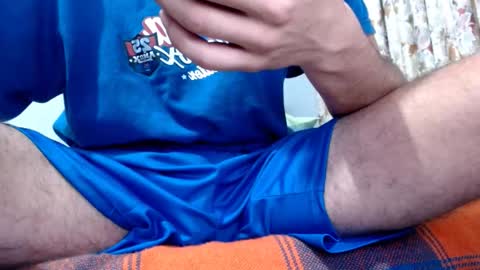 Snapshot of gollfather97 chatting on 09-30-25, 04:01 julin Andrs online show from 09-30-25, 04:01