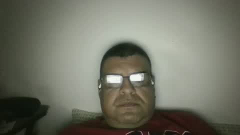 gomezgonz5 online show from 10-04-25, 11:03