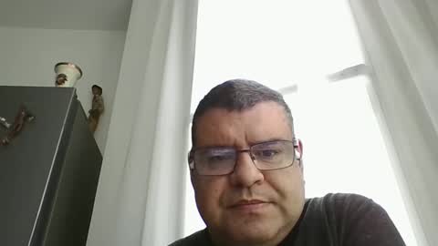 gomezgonz5 online show from 10-13-25, 09:42