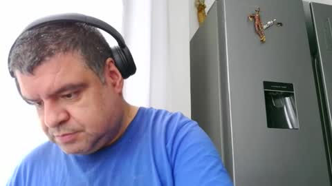 gomezgonz5 online show from 10-15-25, 10:26