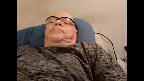 Snapshot of gonadalache chatting on 12-02-25, 07:09 gonadalache online show from 12-02-25, 07:09