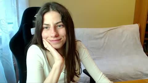 Elizabeth Effie online show from 06-21-26, 03:47