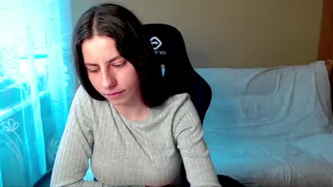 Elizabeth Effie online show from 06-22-26, 01:41