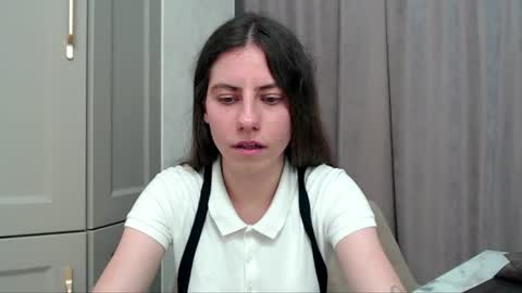Elizabeth Effie online show from 07-28-26, 06:20