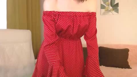 Snapshot of good_glamorgirl chatting on 03-05-25, 08:00 Good GlamorGirl online show from 03-05-25, 08:00