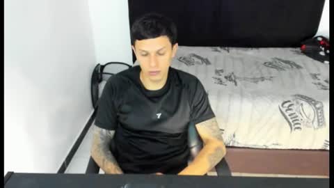 Snapshot of goodboy69i chatting on 01-26-25, 12:58 goodboy69i online show from 01-26-25, 12:58