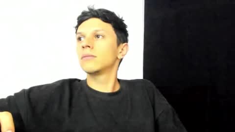 Snapshot of goodboy69i chatting on 02-10-25, 10:30 goodboy69i online show from 02-10-25, 10:30