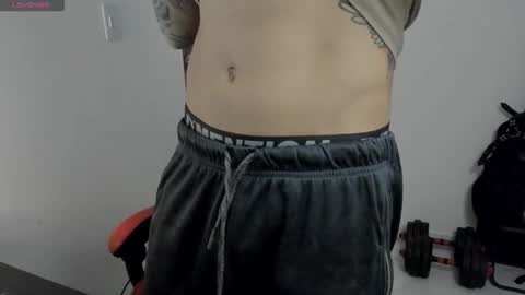 Snapshot of goodboy69i chatting on 10-09-25, 11:14 goodboy69i online show from 10-09-25, 11:14