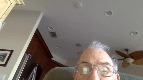 Sweet old guy online show from 02-11-25, 10:07