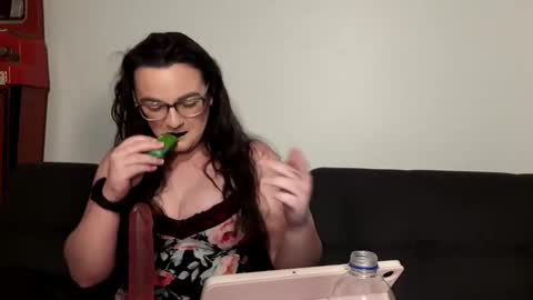 goodgrl1799 online show from 01-09-26, 07:11