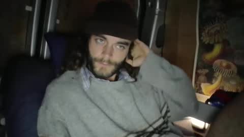 gooleek online show from 10-26-25, 05:52