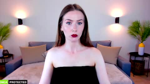 Snapshot of goofyprincezz chatting on 06-25-26, 10:31 Petra online show from 06-25-26, 10:31