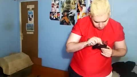 Snapshot of gorak32 chatting on 12-30-24, 03:35 GoraK online show from 12-30-24, 03:35