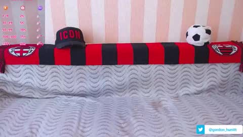 Snapshot of gordonhunt chatting on 02-19-25, 08:12 Gordon Hunt online show from 02-19-25, 08:12