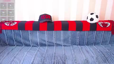 Snapshot of gordonhunt chatting on 01-17-26, 11:04 Gordon Hunt online show from 01-17-26, 11:04