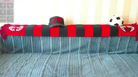Snapshot of gordonhunt chatting on 05-06-26, 08:41 Gordon Hunt online show from 05-06-26, 08:41