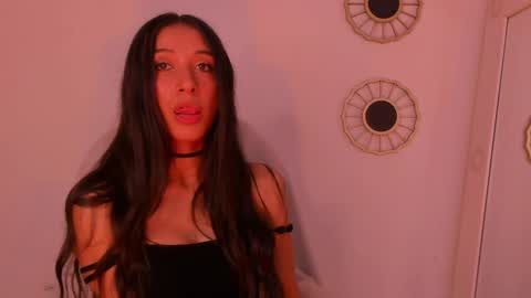 Snapshot of gorgeous_brunette chatting on 12-07-24, 12:45 Rose online show from 12-07-24, 12:45