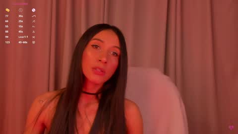 Snapshot of gorgeous_brunette chatting on 01-24-25, 09:49 Rose online show from 01-24-25, 09:49