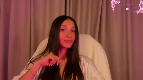 Snapshot of gorgeous_brunette chatting on 02-09-25, 09:58 Rose online show from 02-09-25, 09:58