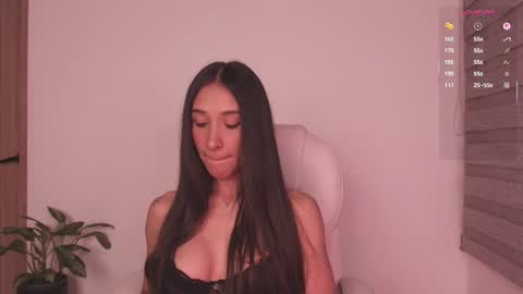 Rose  online show from 06-19-26, 07:45