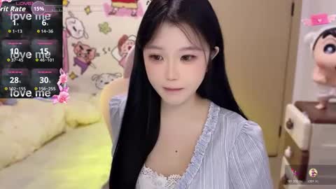 Snapshot of gorgeous_girl33 chatting on 10-26-25, 09:42 gorgeous girl33 online show from 10-26-25, 09:42