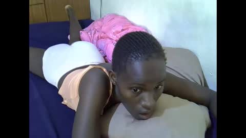 gorgeous_maya1 online show from 10-21-25, 01:06