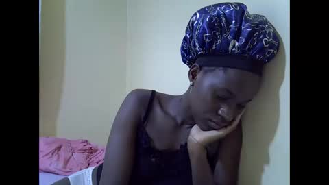 gorgeous_maya1 online show from 03-25-26, 08:59