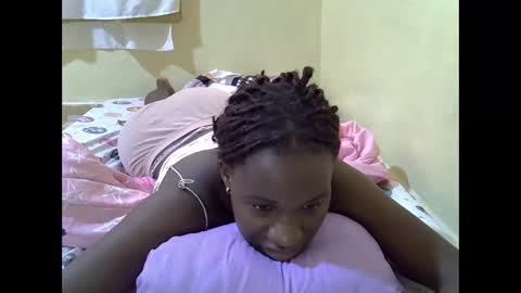 gorgeous_maya1 online show from 04-24-26, 07:22