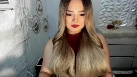 Amanda rose online show from 10-26-25, 05:46