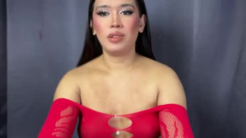 Snapshot of gorgeousbella69 chatting on 04-19-26, 08:22 Bella online show from 04-19-26, 08:22