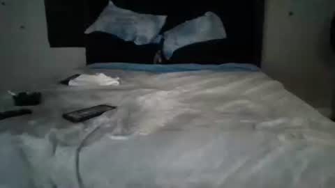 Sue Goddess online show from 11-25-25, 01:22