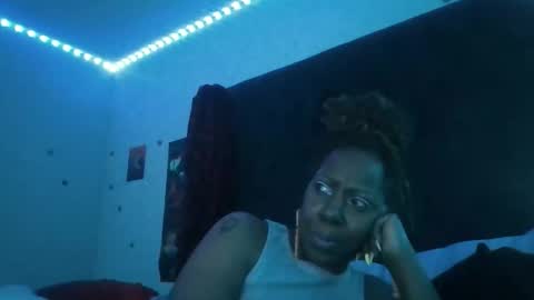 Snapshot of gotcake713 chatting on 04-25-26, 11:24 Sue Goddess online show from 04-25-26, 11:24